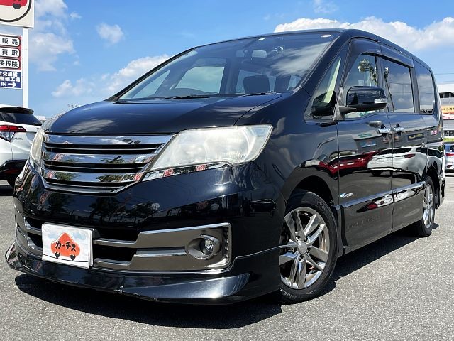 Nissan Serena 2013