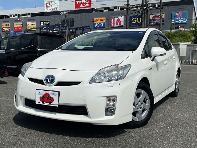 Toyota prius 2011