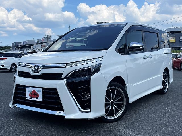 Toyota Voxy 2019