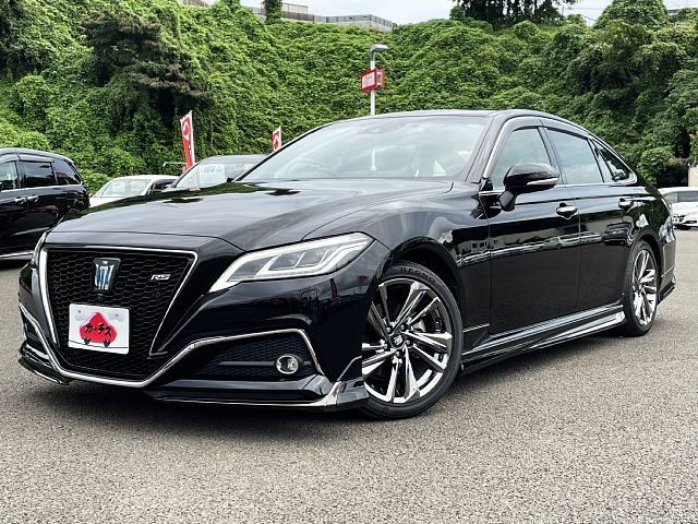 Toyota crown hybrid 2021