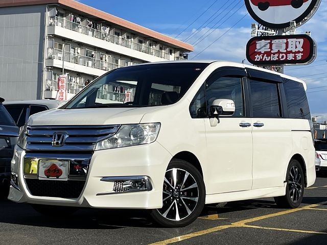 Honda step wagon spada 2012