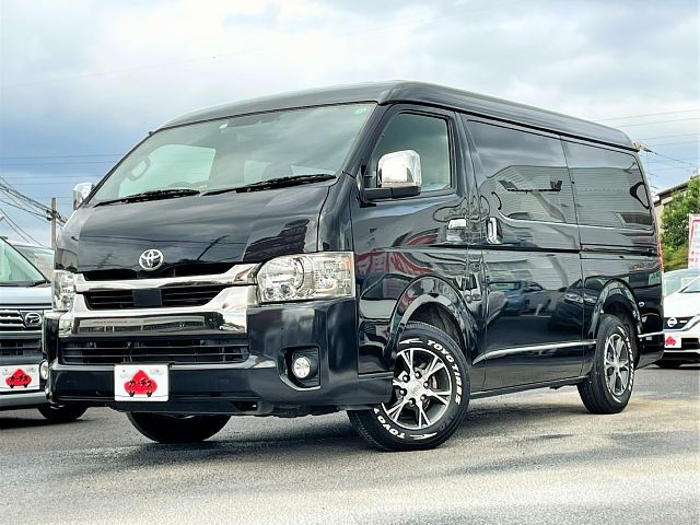 Toyota hiace van 2021