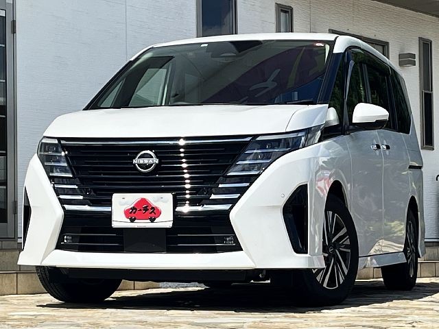 Nissan Serena 2023