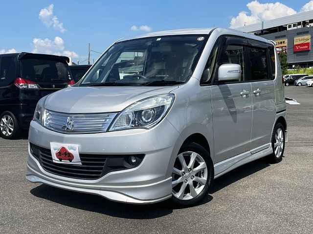 Mitsubishi デリカＤ２ 2013