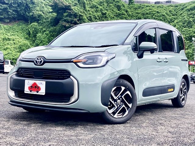 Toyota Sienta 2023