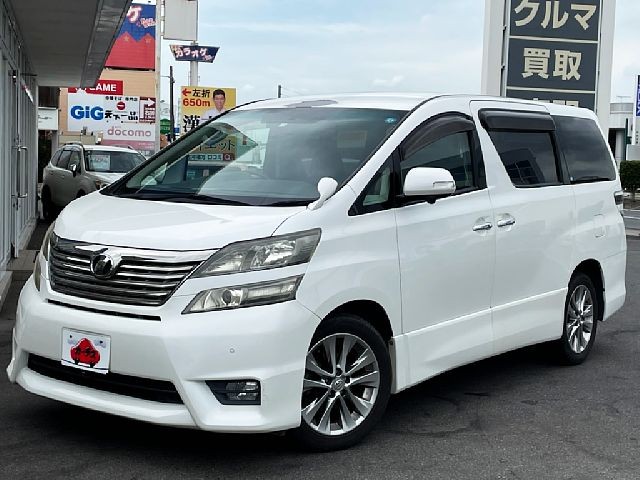 Toyota Vellfire 2010