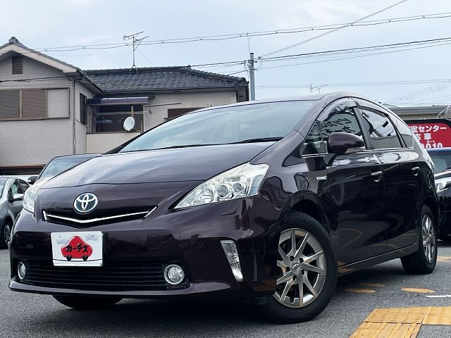 Toyota priusａ 2014