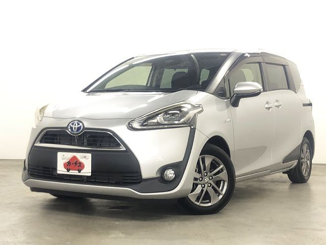 Toyota sienta hybrid 2016