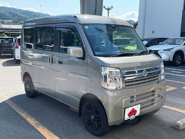 Suzuki Every van 2024