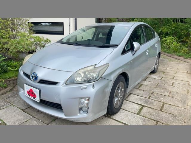 Toyota prius 2010