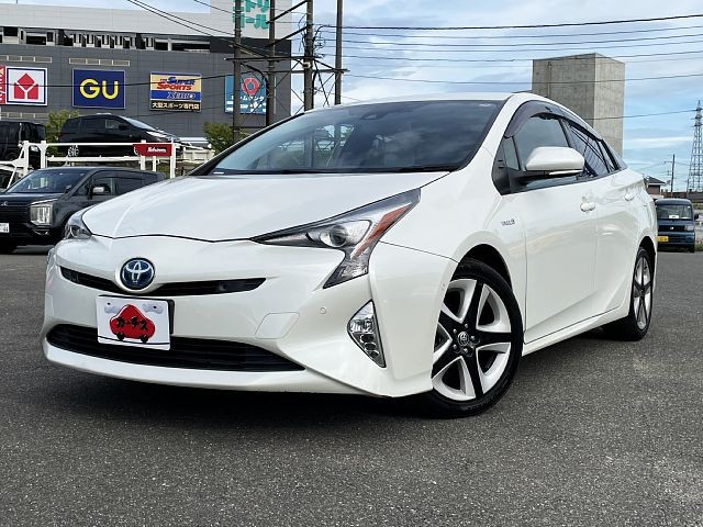 Toyota prius 2016