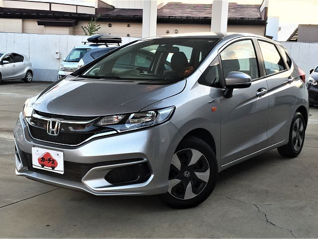 Honda fit hybrid 2017